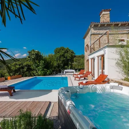 Sussini In Istria For 8 People With Jacuzzi&pet Friendly Villa Krbune