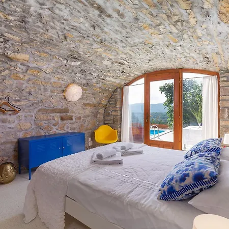 Sussini In Istria For 8 People With Jacuzzi&pet Friendly Krbune